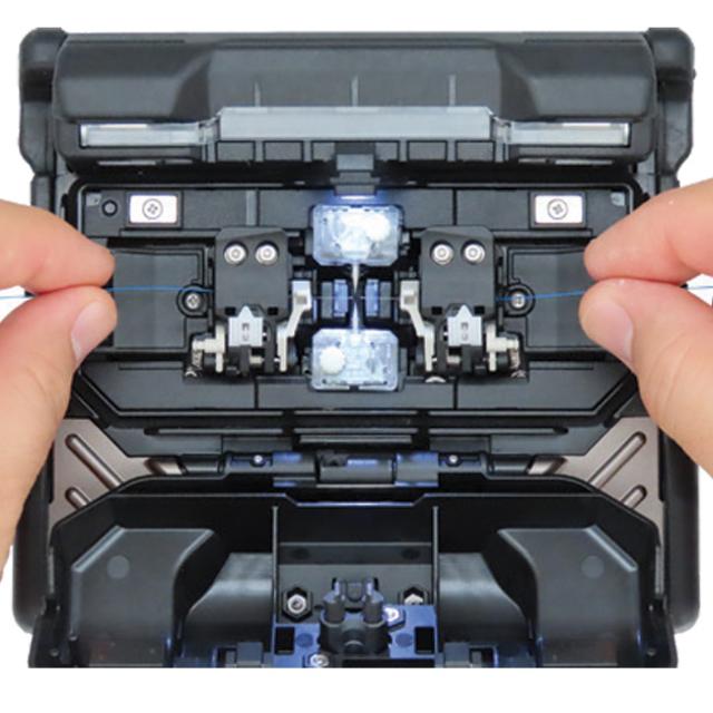 AFL Fujikura 45S Cladding Alignment Fiber Optic Fusion Splicer Kit with