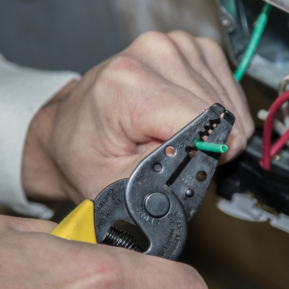 Klein Tools 10-18 AWG Solid Wire Stripper & Cutter OLD - GME Supply