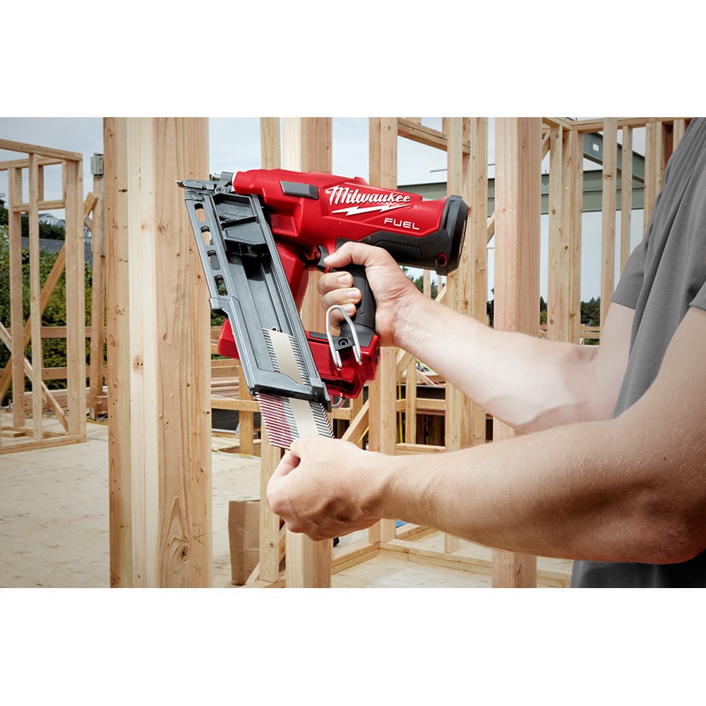 MILNE S-4 (ミルン) 5’9 28.0L Milwaukee M18 FUEL 30 Degree Framing Nailer Kit - GME Supply
