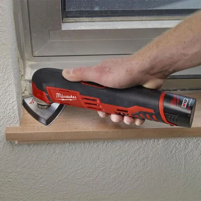 Milwaukee M12 Multi-Tool (Tool Only) from GME Supply