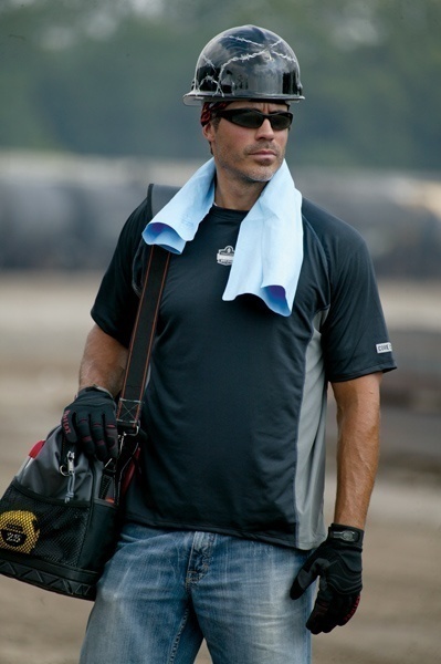 Ergodyne 6602 Chill-Its Evaporative Cooling Towel from GME Supply