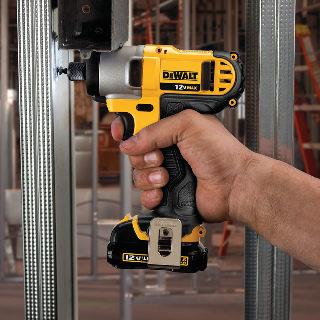 Dewalt 12Volt Max 1/4 Inch Impact Driver Kit