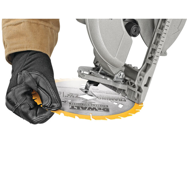 DeWalt 7-1/4 Inch Worm Drive Circular Saw with Brake | DWS535B from GME Supply