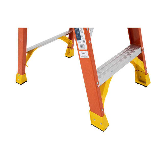 Werner 9 Foot Fiberglass Podium Ladder Type IA from GME Supply